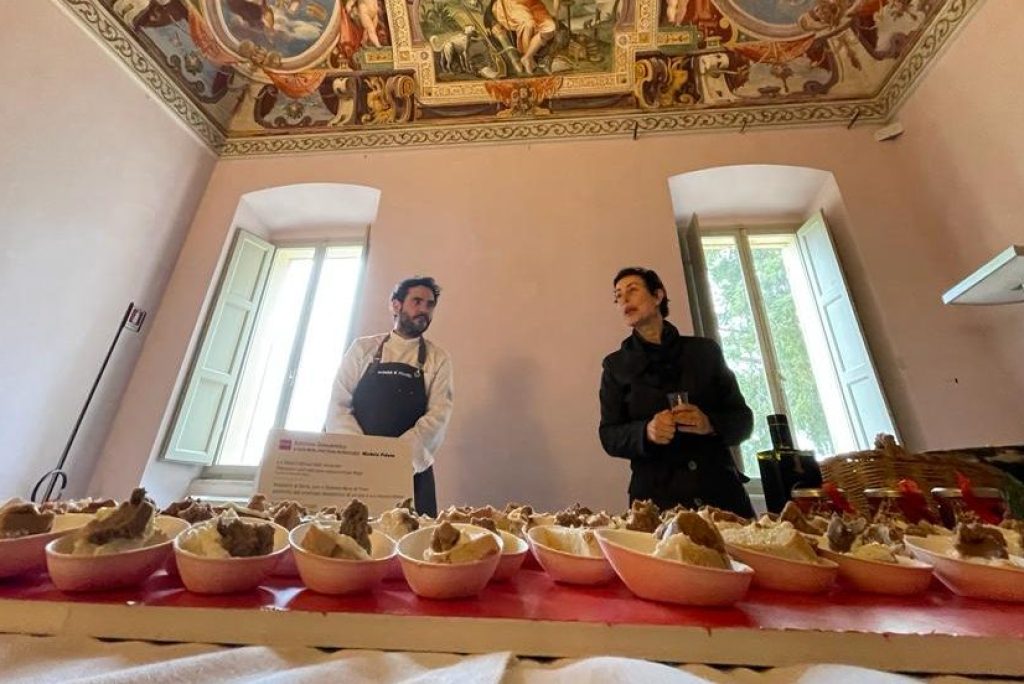 I prodotti di “Amerino Tipico” protagonisti di ”Pic&Nic a Trevi” – In degustazione durante la kermesse trevana l’olio e.v.o. Rajo, la fava cottora dell’Amerino, i salumi di Montecastrilli e i vini Amerini